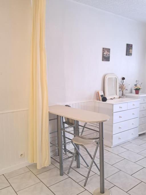 Studio Proche De Perpignan Peyrestortes Exterior foto
